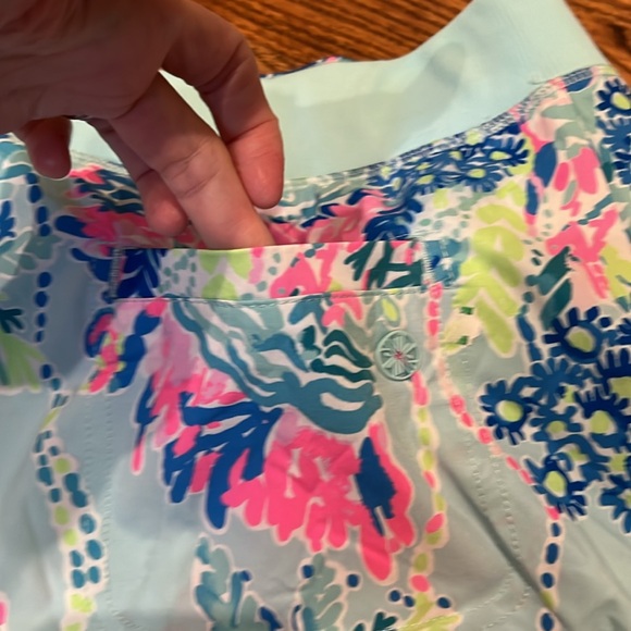 Lilly Pulitzer UPF 50+ Luxletic Run Around Skort Beach You To It Large NWT - Picture 10 of 10